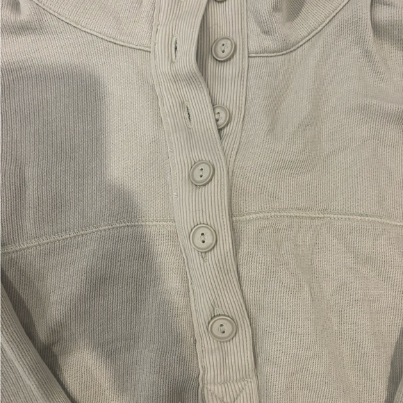 American Eagle Outfitters Light Green Cowl Neck Sweater - Picture 2 of 4